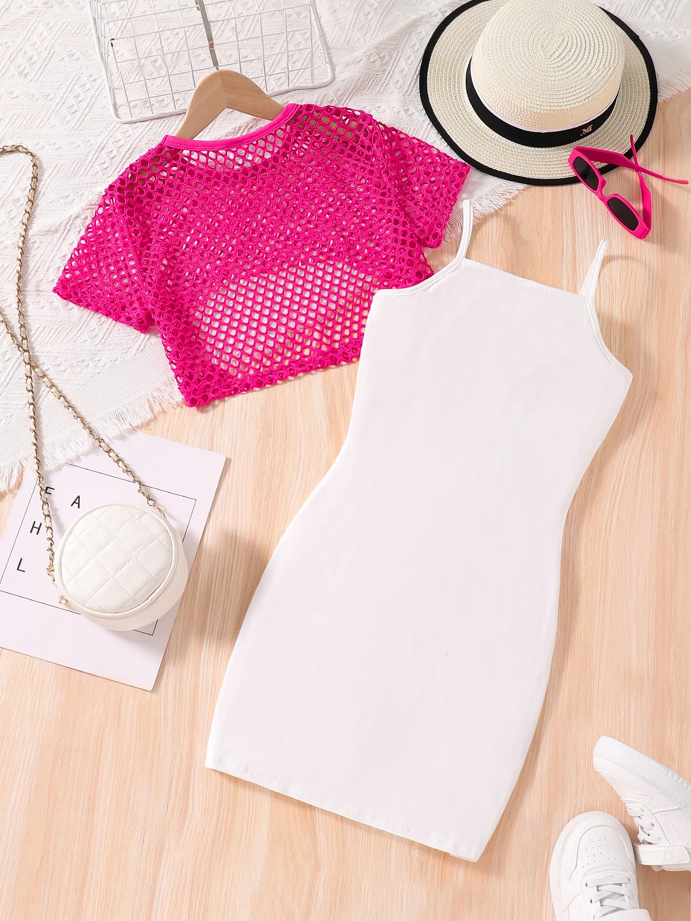 Summer girls' fashion dress two-piece set, white letter printed suspender dress, mesh short sleeved top