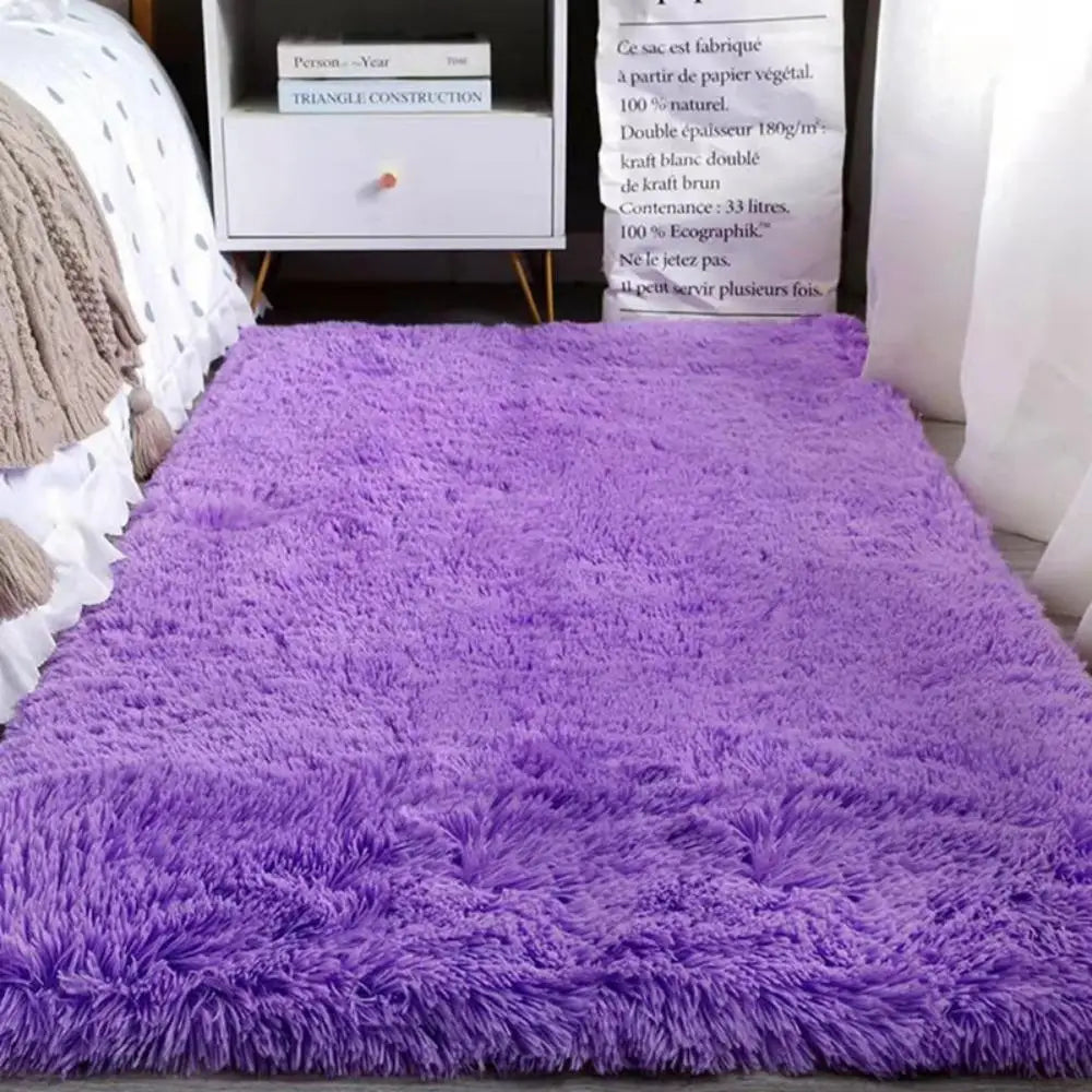 VIKAMA Silk and Wool Carpet, Solid Color, Simple Style, Suitable for Home Bedrooms, Bedside Rug, Dirt-resistant and Warm.