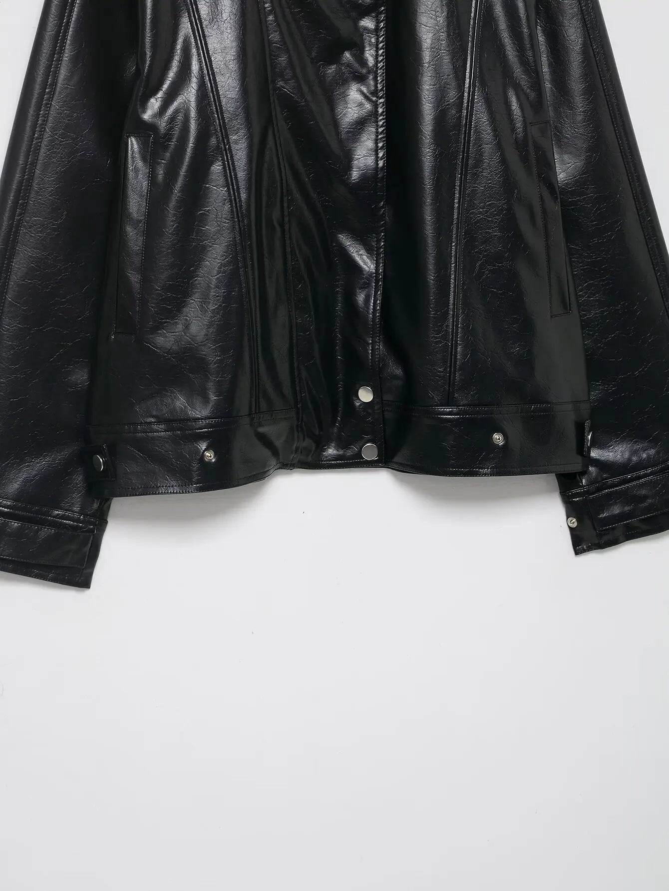 EDSA Women PU Leather Bomber Jacket Motorcycle Coat Black Spliced Zipper Fly Pu Leather Coat For Female New Street Style