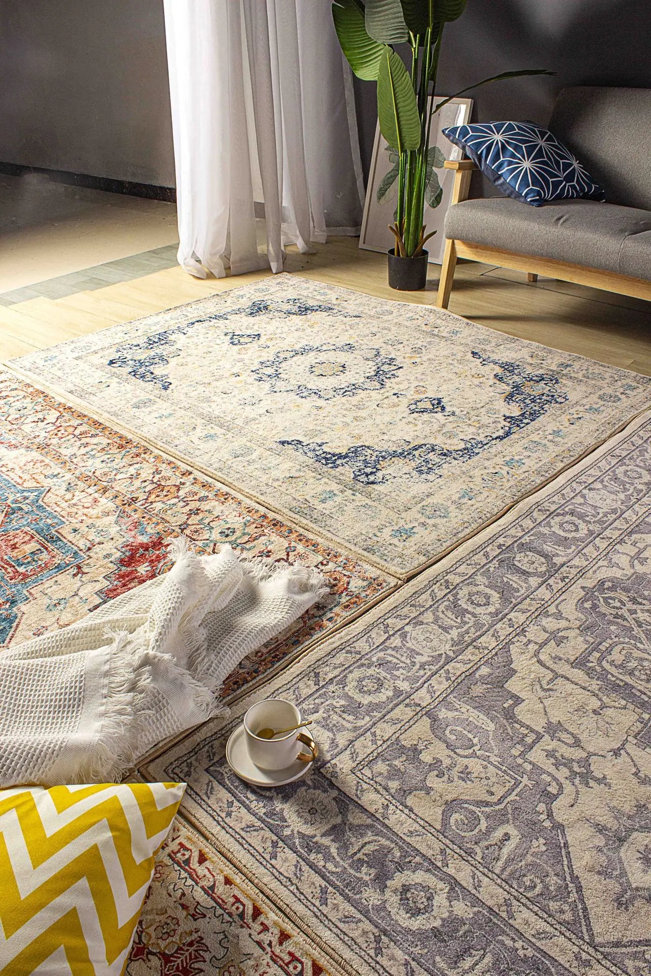 VIKAMA Washable Foldable Imitation Cashmere Carpet Entry Door Mat Persian Retro Style Living Room Bedroom Bed Soft Mat
