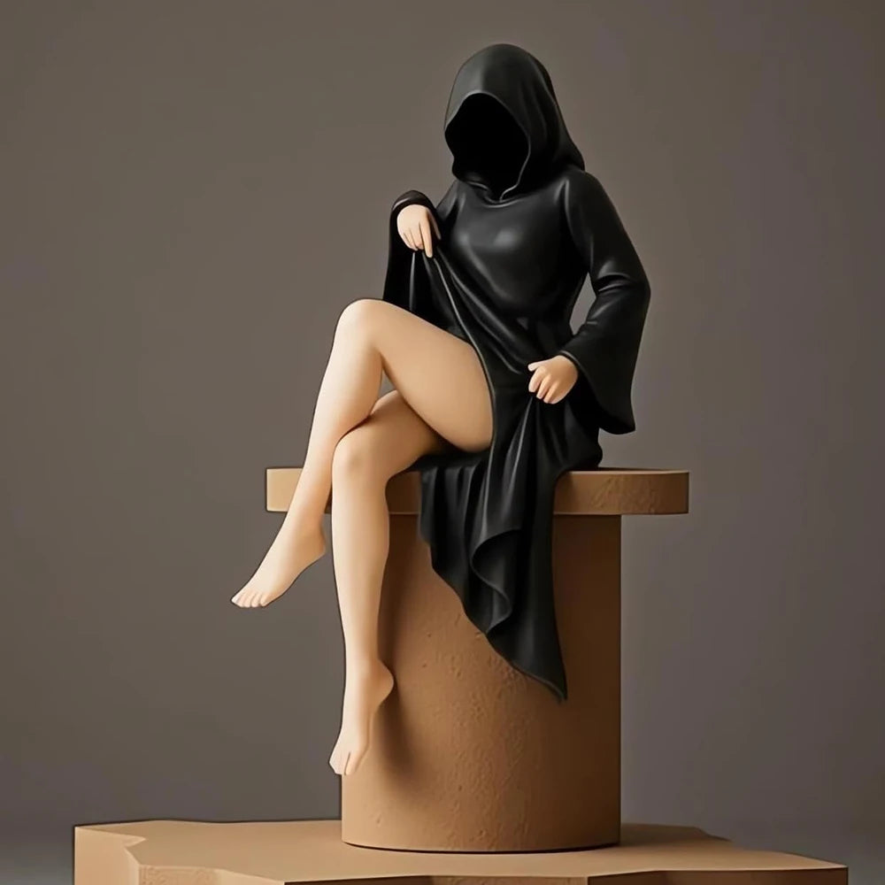 10cm Black Robe Women Mysterious Statue Bookshelf Decor Resin Statue Gothic Room Elegant Queen Figure Sitting Spooky Sculpture